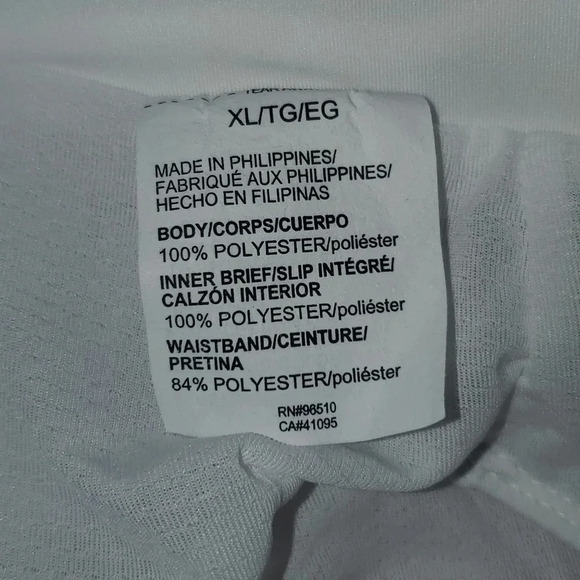 Under Armor Women's Loose White Athletic Running Shorts Size XL NWT - Picture 9 of 9